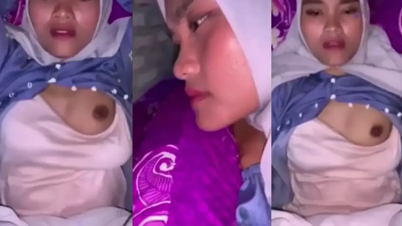 Ukhti Babysitter Ngangkang Sambil Kerja Toket Semok Keplenalan