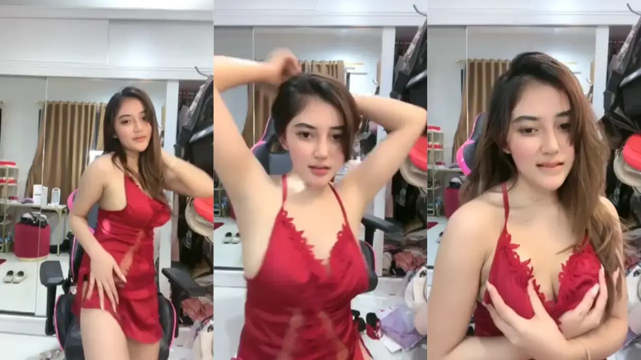 Cewe Cantik Live Bar Bar Colmek Sange Sampe Crot