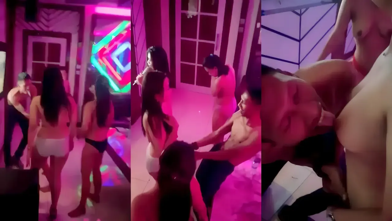 Karaoke Mesum Bareng Tante Semok Tobrut Goyang Hot Sampe Becek